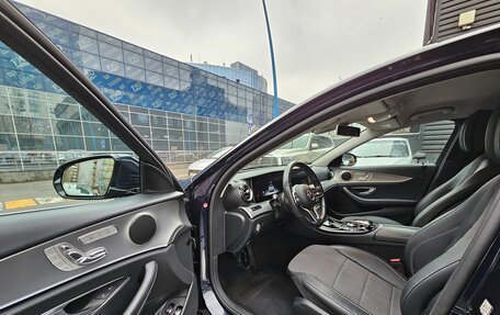 Mercedes-Benz E-Класс, 2019 год, 3 999 000 рублей, 12 фотография