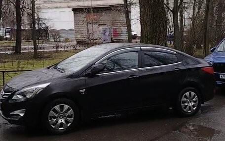 Hyundai Solaris II рестайлинг, 2015 год, 710 000 рублей, 2 фотография