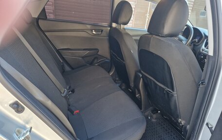 Hyundai Solaris II рестайлинг, 2021 год, 1 450 000 рублей, 10 фотография