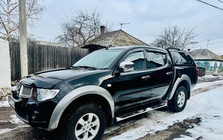 Mitsubishi L200 IV рестайлинг, 2012 год, 1 450 000 рублей, 2 фотография