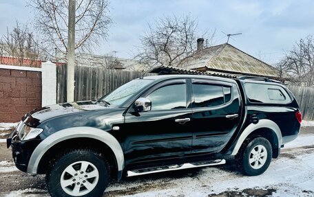 Mitsubishi L200 IV рестайлинг, 2012 год, 1 450 000 рублей, 3 фотография
