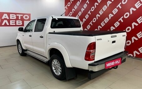 Toyota Hilux VII, 2015 год, 2 670 000 рублей, 5 фотография