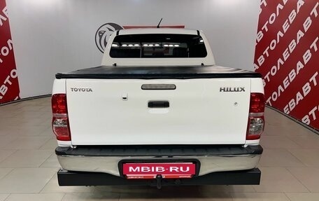Toyota Hilux VII, 2015 год, 2 670 000 рублей, 6 фотография