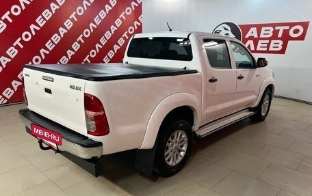 Toyota Hilux VII, 2015 год, 2 670 000 рублей, 4 фотография