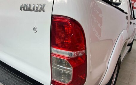 Toyota Hilux VII, 2015 год, 2 670 000 рублей, 9 фотография