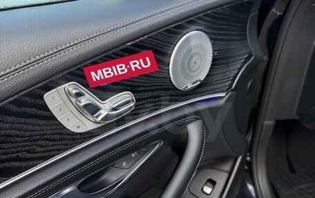 Mercedes-Benz E-Класс, 2019 год, 3 500 000 рублей, 20 фотография