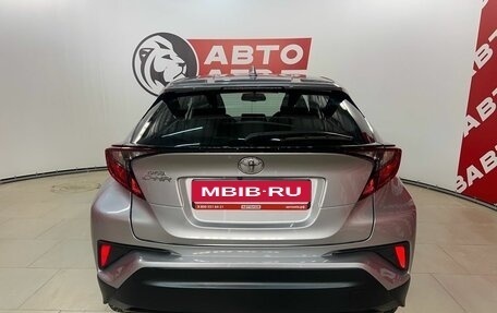 Toyota C-HR I рестайлинг, 2019 год, 2 450 000 рублей, 6 фотография
