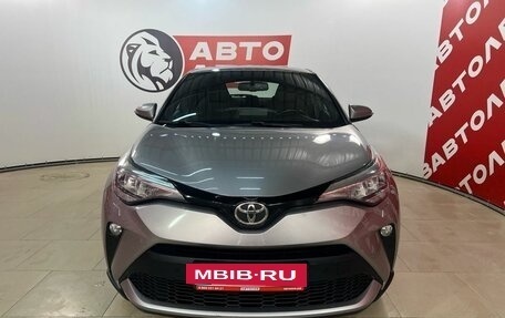 Toyota C-HR I рестайлинг, 2019 год, 2 450 000 рублей, 3 фотография
