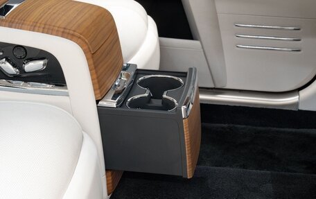 Rolls-Royce Ghost Series II рестайлинг, 2022 год, 33 820 000 рублей, 21 фотография