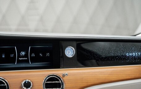 Rolls-Royce Ghost Series II рестайлинг, 2022 год, 33 820 000 рублей, 26 фотография