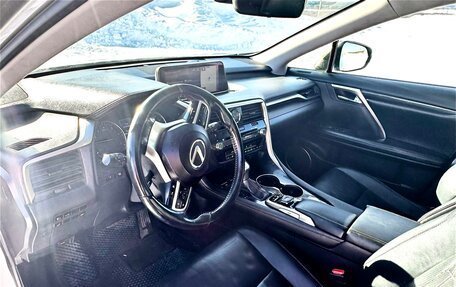 Lexus RX IV рестайлинг, 2017 год, 4 100 000 рублей, 10 фотография