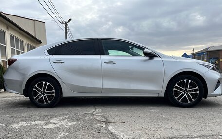 KIA Cerato IV, 2022 год, 2 370 000 рублей, 2 фотография