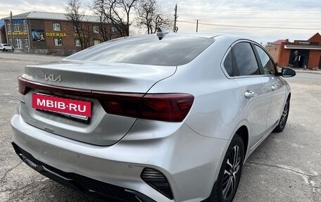 KIA Cerato IV, 2022 год, 2 370 000 рублей, 5 фотография