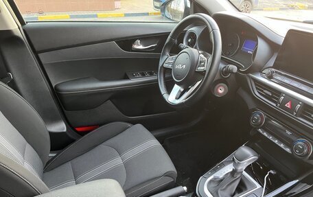 KIA Cerato IV, 2022 год, 2 370 000 рублей, 19 фотография