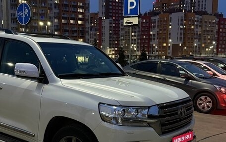 Toyota Land Cruiser 200, 2015 год, 6 700 000 рублей, 1 фотография