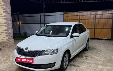 Skoda Rapid I, 2014 год, 900 000 рублей, 3 фотография
