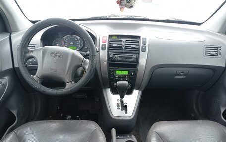 Hyundai Tucson III, 2005 год, 500 000 рублей, 10 фотография