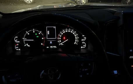 Toyota Land Cruiser 200, 2015 год, 6 700 000 рублей, 15 фотография