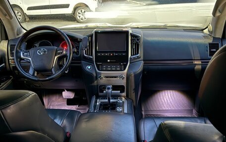 Toyota Land Cruiser 200, 2015 год, 6 700 000 рублей, 12 фотография