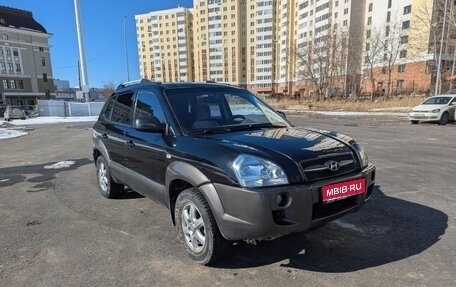 Hyundai Tucson III, 2005 год, 675 000 рублей, 1 фотография
