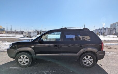 Hyundai Tucson III, 2005 год, 675 000 рублей, 4 фотография
