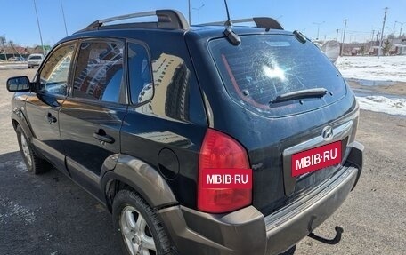 Hyundai Tucson III, 2005 год, 675 000 рублей, 15 фотография
