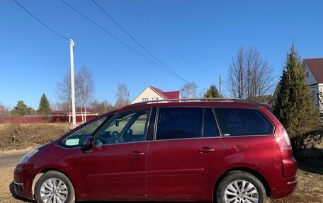 Citroen C4 Picasso II рестайлинг, 2007 год, 580 000 рублей, 2 фотография