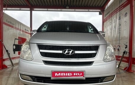 Hyundai Grand Starex Grand Starex I рестайлинг 2, 2008 год, 1 150 000 рублей, 3 фотография