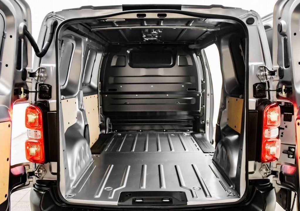 Fiat Scudo, 2024 год, 4 750 000 рублей, 11 фотография