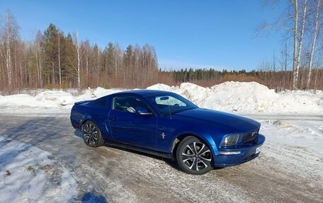 Ford Mustang VI рестайлинг, 2008 год, 1 650 000 рублей, 2 фотография