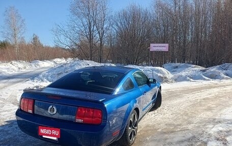 Ford Mustang VI рестайлинг, 2008 год, 1 650 000 рублей, 3 фотография