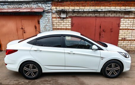 Hyundai Solaris II рестайлинг, 2014 год, 935 000 рублей, 3 фотография