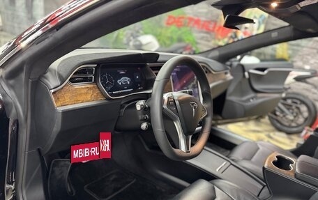 Tesla Model S I, 2017 год, 4 050 000 рублей, 9 фотография