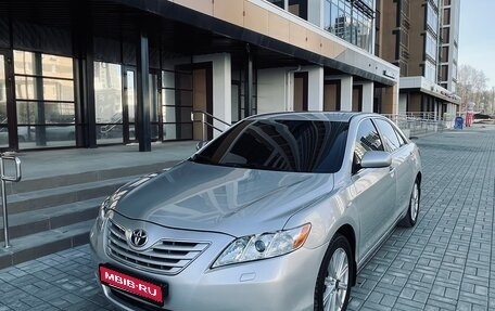 Toyota Camry, 2006 год, 1 030 000 рублей, 1 фотография