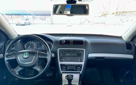 Skoda Octavia, 2011 год, 900 000 рублей, 10 фотография