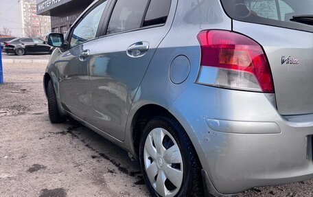 Toyota Vitz, 2009 год, 635 000 рублей, 4 фотография