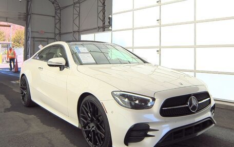 Mercedes-Benz E-Класс, 2021 год, 4 850 000 рублей, 4 фотография