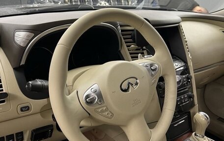 Infiniti FX II, 2010 год, 1 699 000 рублей, 13 фотография