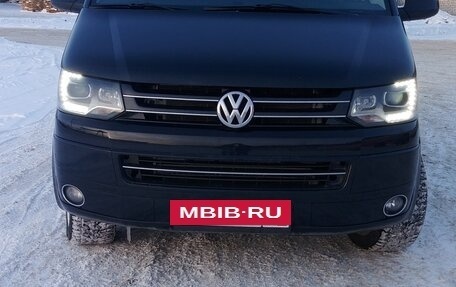 Volkswagen Multivan T5, 2012 год, 3 200 000 рублей, 2 фотография