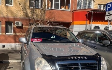 SsangYong Rexton III, 2008 год, 870 000 рублей, 2 фотография
