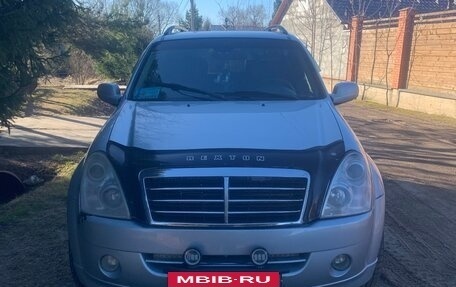 SsangYong Rexton III, 2008 год, 870 000 рублей, 21 фотография
