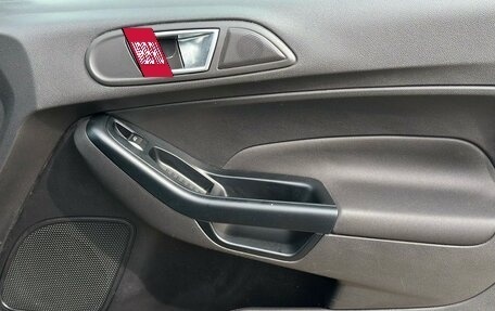 Ford Fiesta, 2017 год, 800 000 рублей, 29 фотография