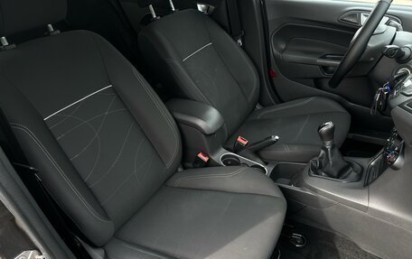 Ford Fiesta, 2017 год, 800 000 рублей, 31 фотография