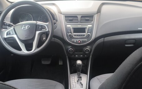 Hyundai Solaris II рестайлинг, 2016 год, 960 000 рублей, 29 фотография