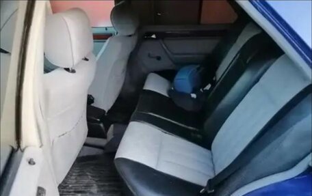 Mercedes-Benz E-Класс, 1994 год, 400 000 рублей, 10 фотография