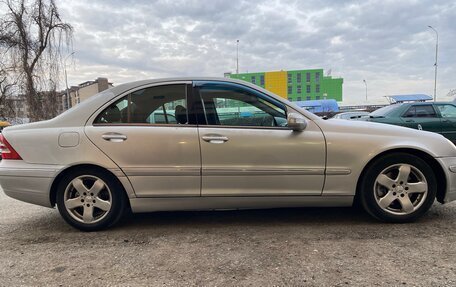 Mercedes-Benz E-Класс, 2000 год, 550 000 рублей, 2 фотография