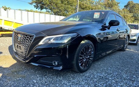Toyota Crown, 2021 год, 2 690 000 рублей, 3 фотография