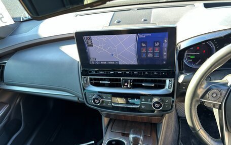Toyota Crown, 2021 год, 2 690 000 рублей, 23 фотография