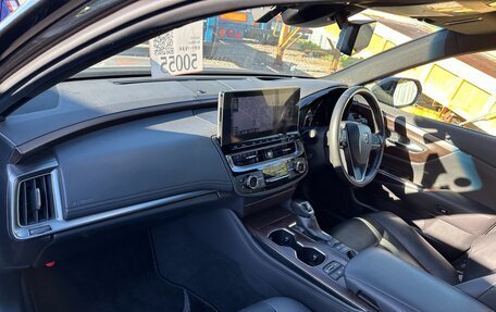 Toyota Crown, 2021 год, 2 690 000 рублей, 22 фотография