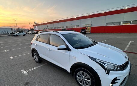 KIA Rio IV, 2021 год, 1 580 000 рублей, 3 фотография